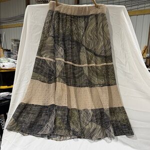 Chic Beige and Black A-Line Skirt